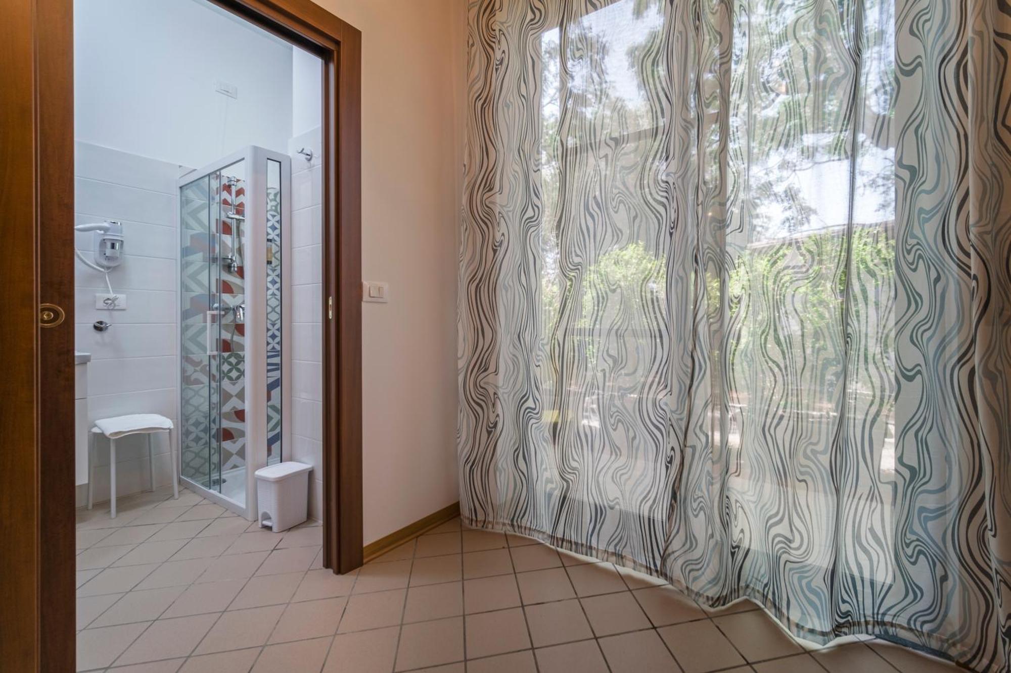 Il Vivaio Bed And Breakfast Санта-Тереза-ди-Рива Экстерьер фото
